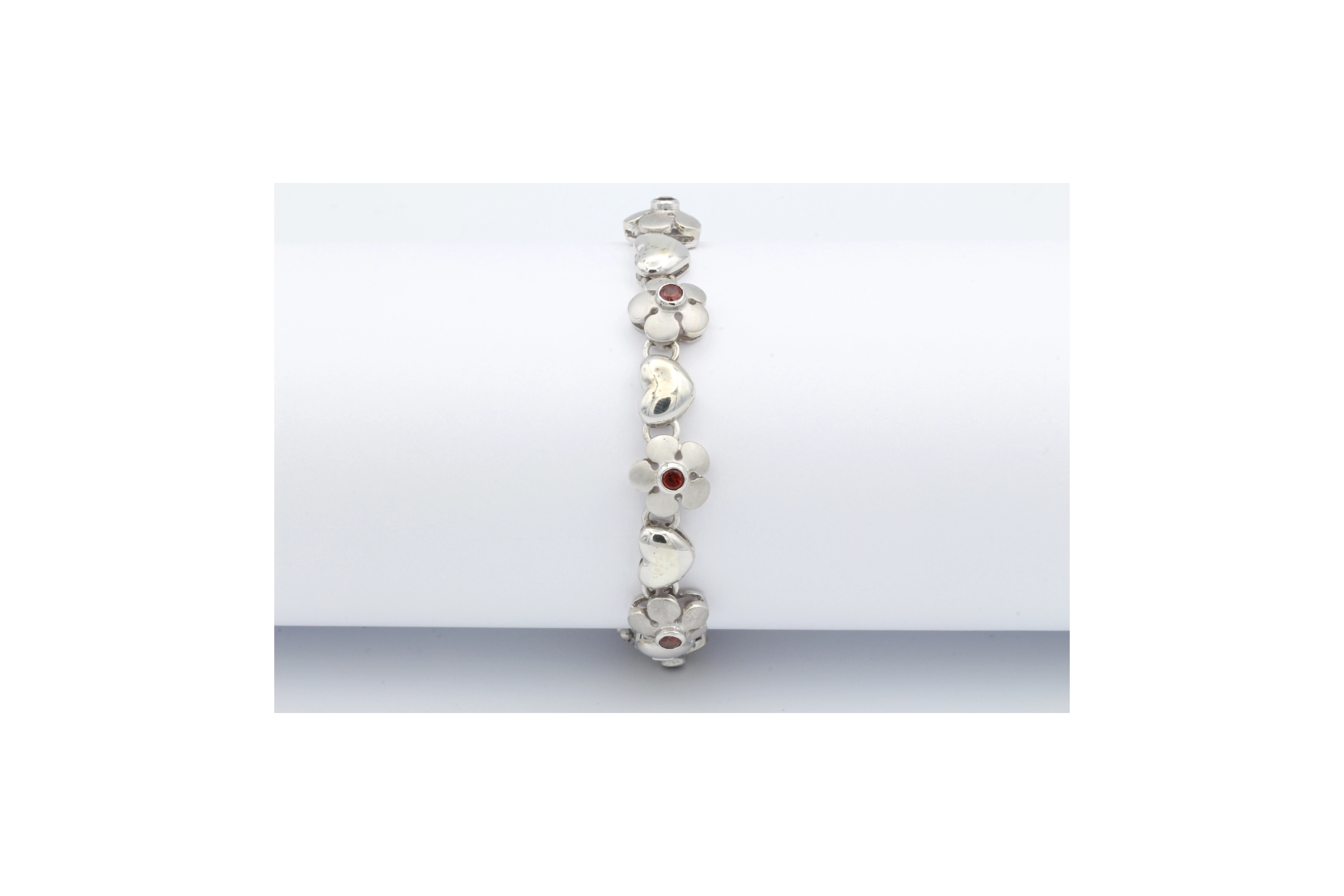 Bracelet contemporain en argent 925 serti de grenat - - 1