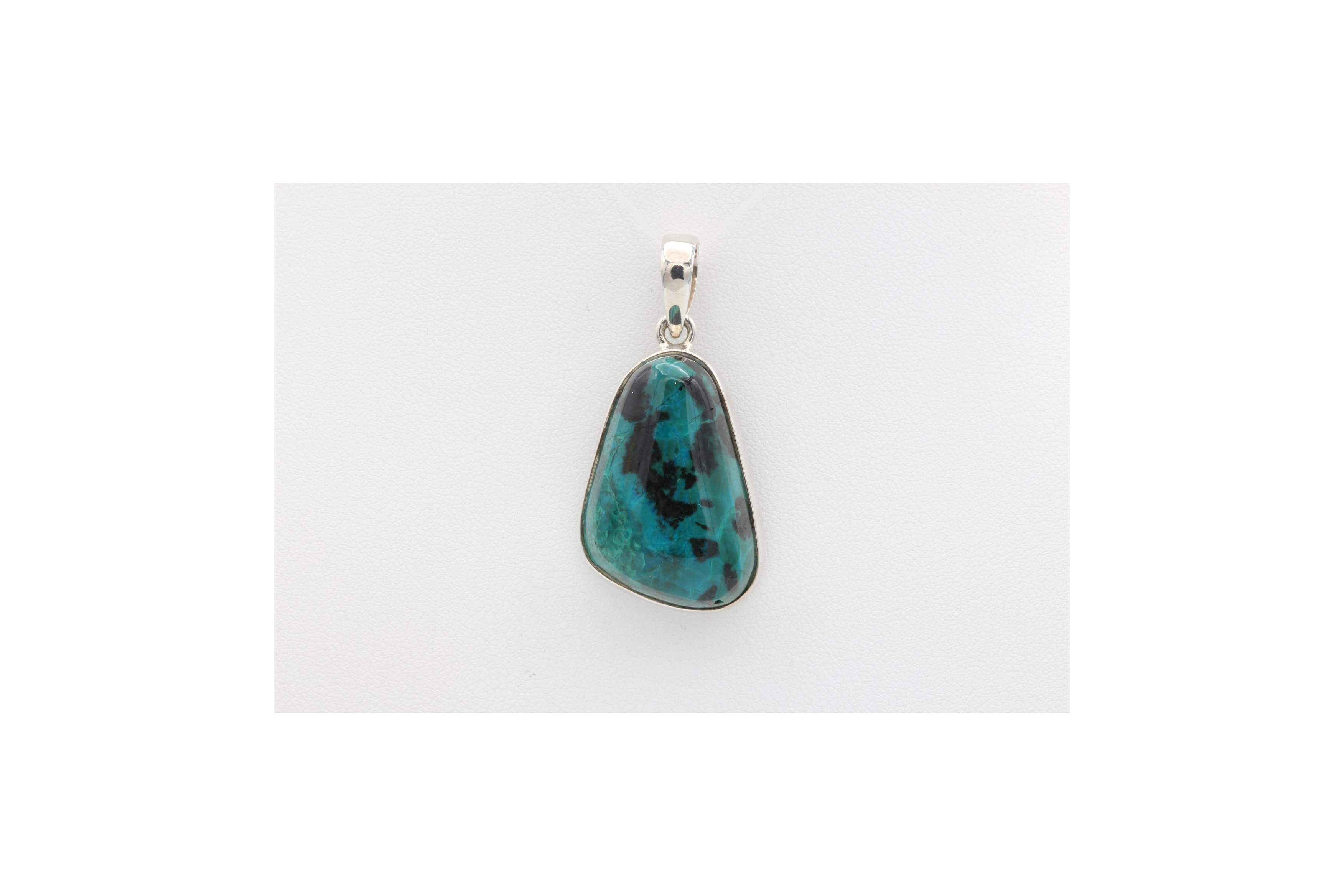 Pendentif contemporain en argent 925 serti de chrysocolle-The Vintage Workshop